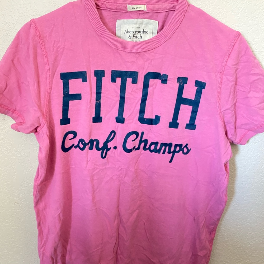 Abercrombie & Fitch Muscle T-Shirt Size Medium